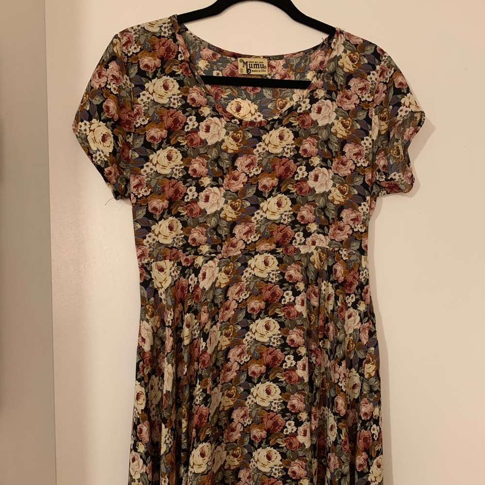 Floral flowy dress